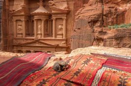VIDEO: Oko 1.800 turista evakuisano iz Petre u Jordanu zbog bujične poplave