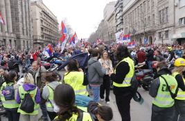 Frankfurter algemajne cajtung o protestima: Trajno odsustvo vođstva preti da postane velika slabost