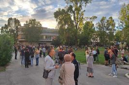 FOTO, VIDEO Novi protest u Bačkoj Palanci: Građani ne odustaju od zahteva, rok za ispunjenje petak