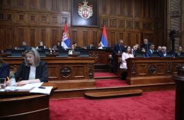 Poslanici Skupštine Srbije nastavljaju raspravu o 18 tačaka dnevnog reda