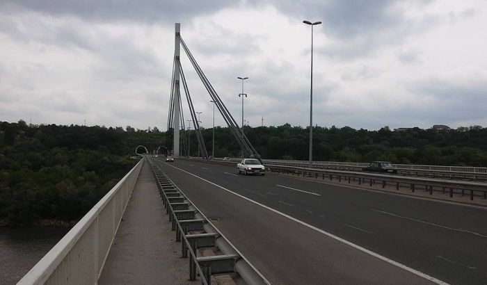 Most slobode zatvoren za vikend zbog auto-trka