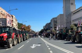 VIDEO: Paori stigli u Novi Sad, blokiran saobraćaj kod Banovine