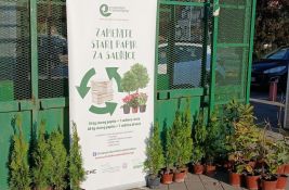 Zamena starog papira za sadnice i tokom jesenjih Cvetnih pijaca