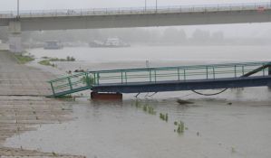 Odbrana od poplava i dalje na skoro 300 kilometara reka u Vojvodini
