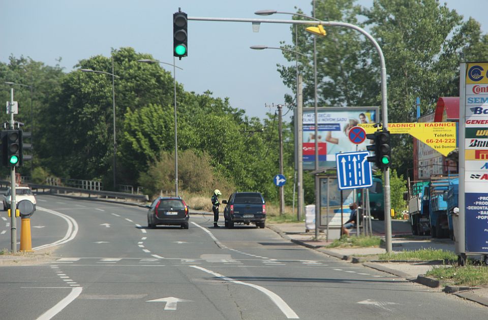 Radari, patrole i radovi: Šta se ovog petka dešava u saobraćaju u Novom Sadu i okolini
