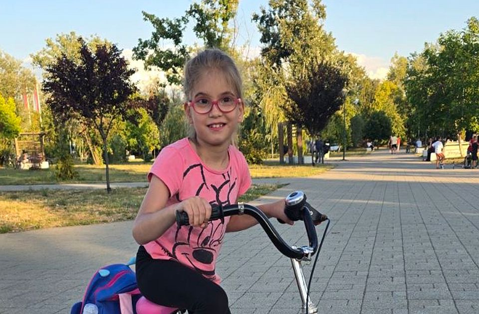 Ponavlja se Humanitarni ponedeljak na Štrandu za malenu Anu Milić