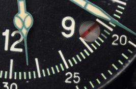 Sat sudnjeg dana pomeren zbog rata u Iranu