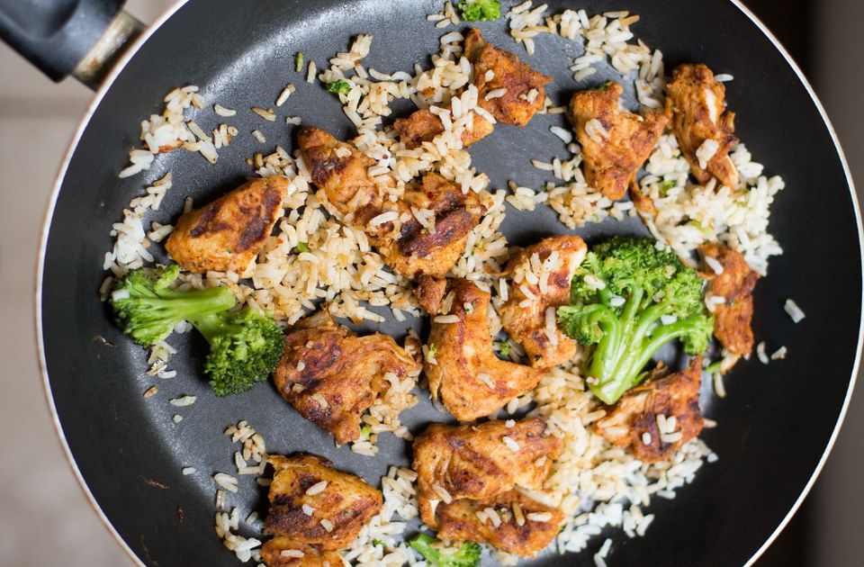 Mikrobiološkinja o tome koji ostaci hrane mogu izazvati trovanje i kako to izbeći