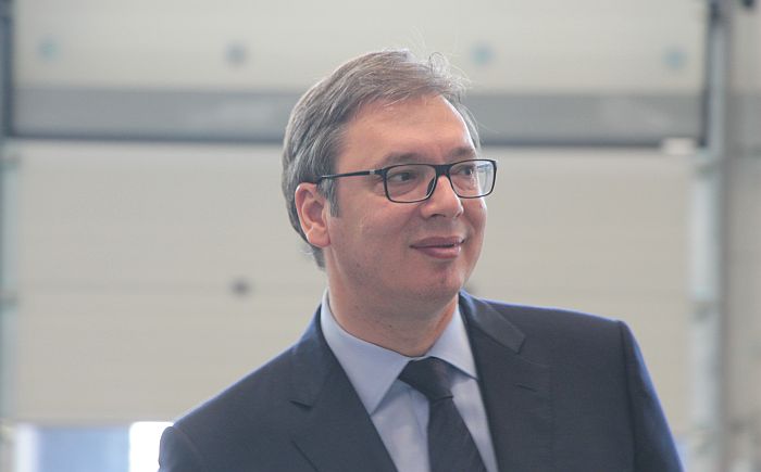 Vučić pušten kući nakon lečenja na VMA