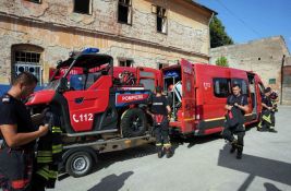 Rumunski i slovački helikopteri već gase požar
