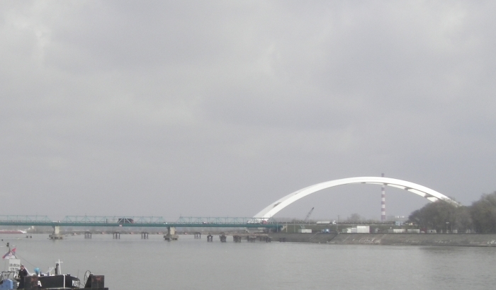 Rukovodioci radova na Žeželjevom mostu brane se sa slobode