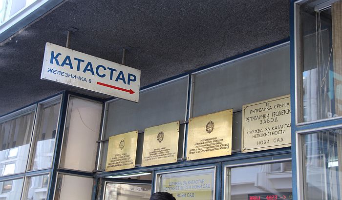 Krivični postupak protiv bivše šefice Katastra u Novom Sadu, tvrdi da joj se svete zbog štrajka