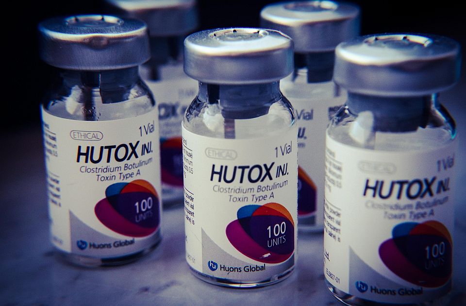 Lekar i medicinska sestra iz Skoplja pokušali da prokrijumčare botoks poštom