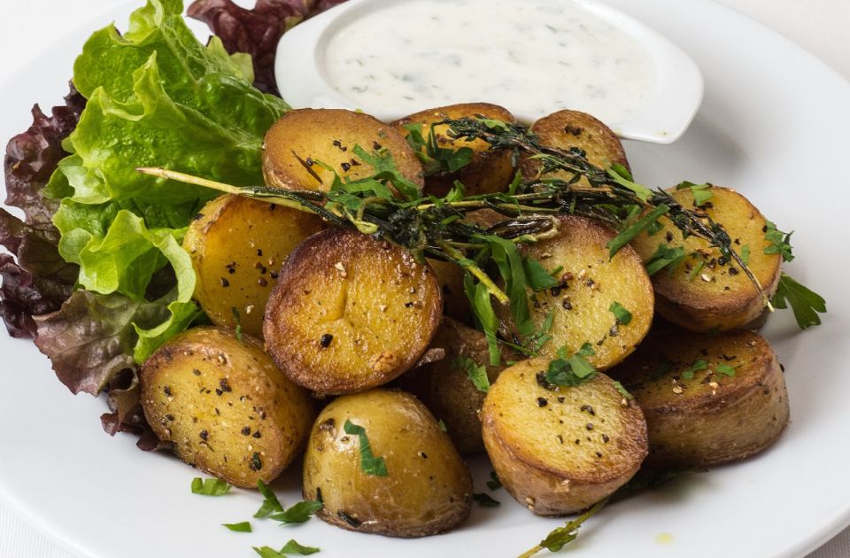  Najskuplji krompir na svetu uzgaja se na ostrvu u Francuskoj