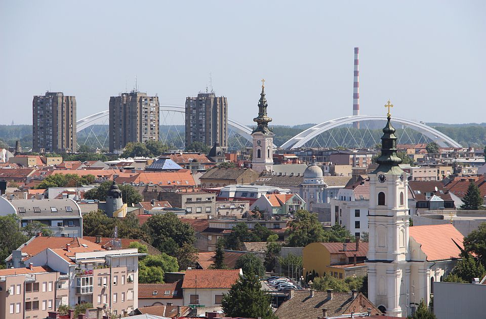 Pred Novosađanima "mini-proleće": Temperatura više dana i do 15 stepeni