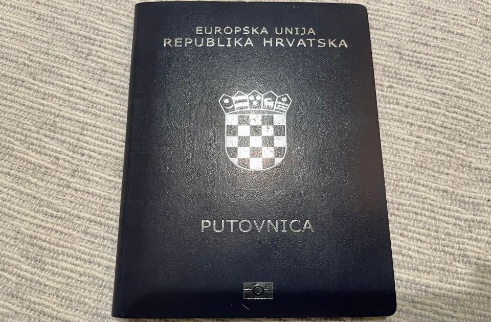 Predsednik "Hrvatskih suverenista" tvrdi da nije pušten da uđe u Srbiju, hteo da ide u Vajsku