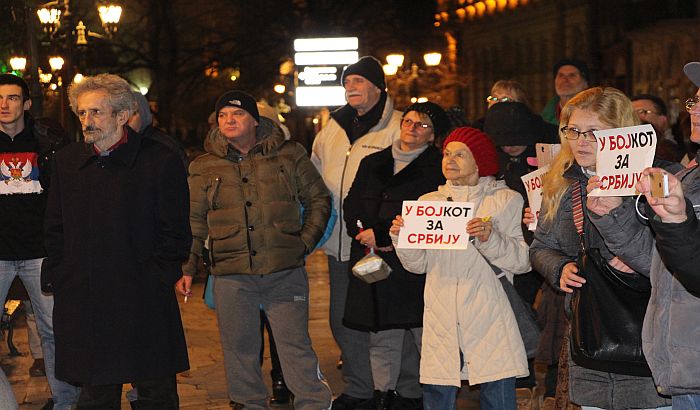 FOTO: Održan novi protest "Bojkotom do pobede"