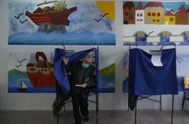 Grci danas na parlamentarnim izborima biraju - Micotakis ili Cipras