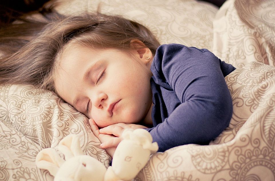 Besplatna obuka roditelja za pružanje prve pomoći deci