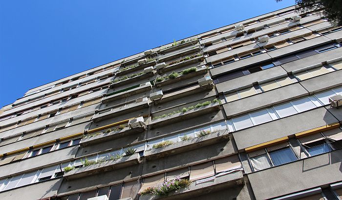 Cene stanova u Novom Sadu rastu uprkos pandemiji, "stanova na dan" sve manje