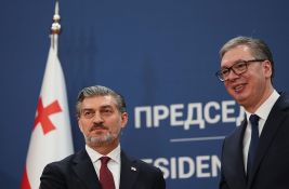 Luksemburški dnevnik: Nadureni Vučić zbog povređene sujete gura Srbiju u samoizolaciju