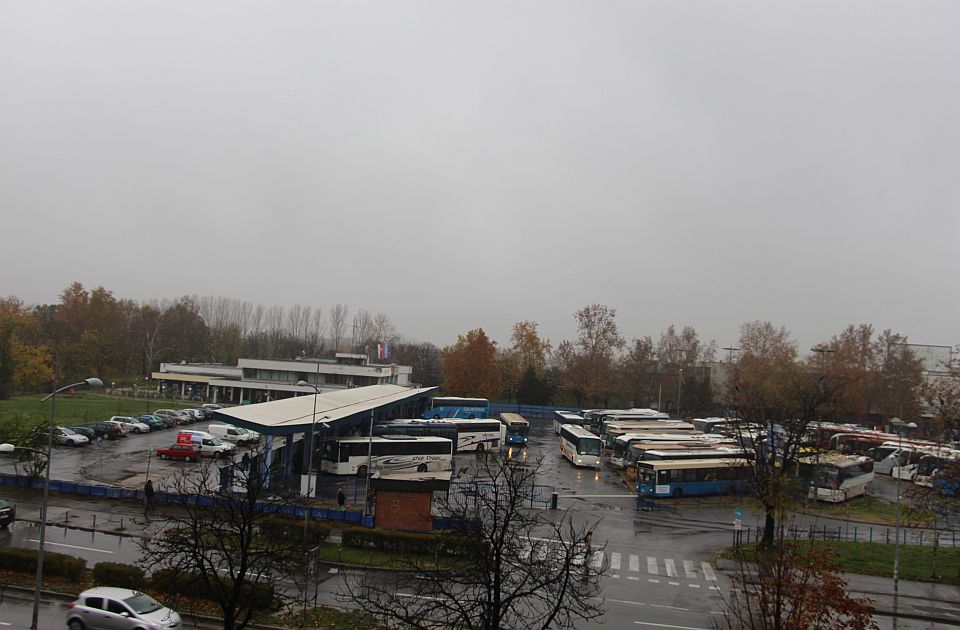 GSP spremio preko tri miliona dinara za pregled nadstrešnice na autobuskoj stanici