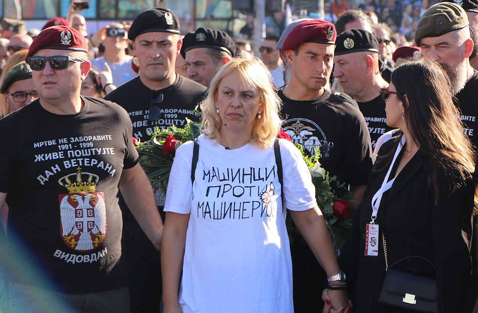 Dijana Hrka pozvala porodice stradalih da se oglase o idejnom rešenju spomenika žrtvama pada nadstrešnice