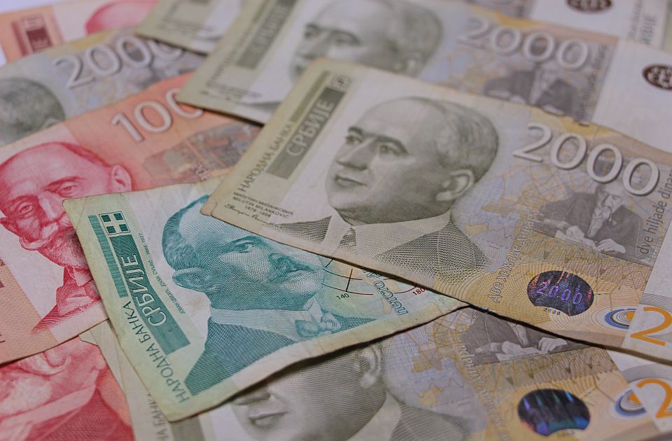 Uvećan gubitak javnih preduzeća u Srbiji: Gubitak od 317 milijardi dinara