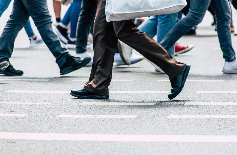 Nakon zbrke i ismevanja: Slovačka ipak ne ograničava brzinu pešaka, poslanik objasnio o čemu je reč