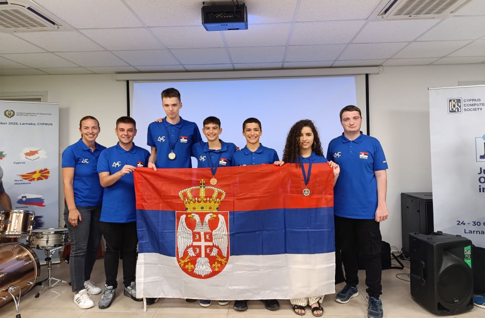 Mladi informatičari iz Srbije osvojili tri medalje i pohvalu na balkanskoj olimpijadi