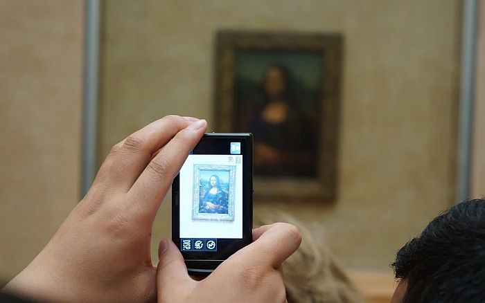 Luvr na aukciji nudi privatno druženje sa "Mona Lizom"
