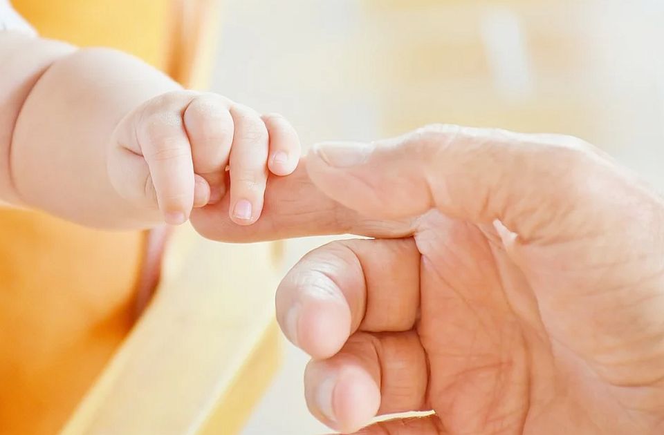 Najmanje rođenih beba od početka 20. veka, korona treći najčešći uzročnik smrti