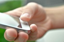 Da li su zabrane mobilnih telefona u školama zaista dale rezultate?