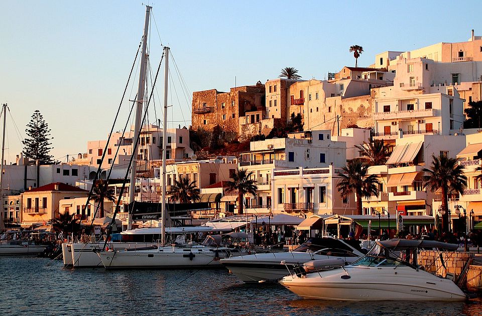 Grčka povećava turističke takse