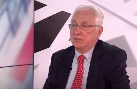 Nekadašnji ambasador Vujačić: Odlaskom u Moskvu Vučić stavio ključ u bravu na evrointegracije
