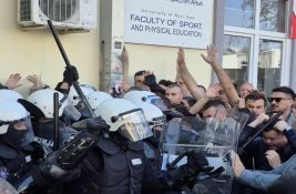 Pokrenuta peticija za ostavku dekana Drida: Direktno doprineo eskalaciji nasilja nad studentima