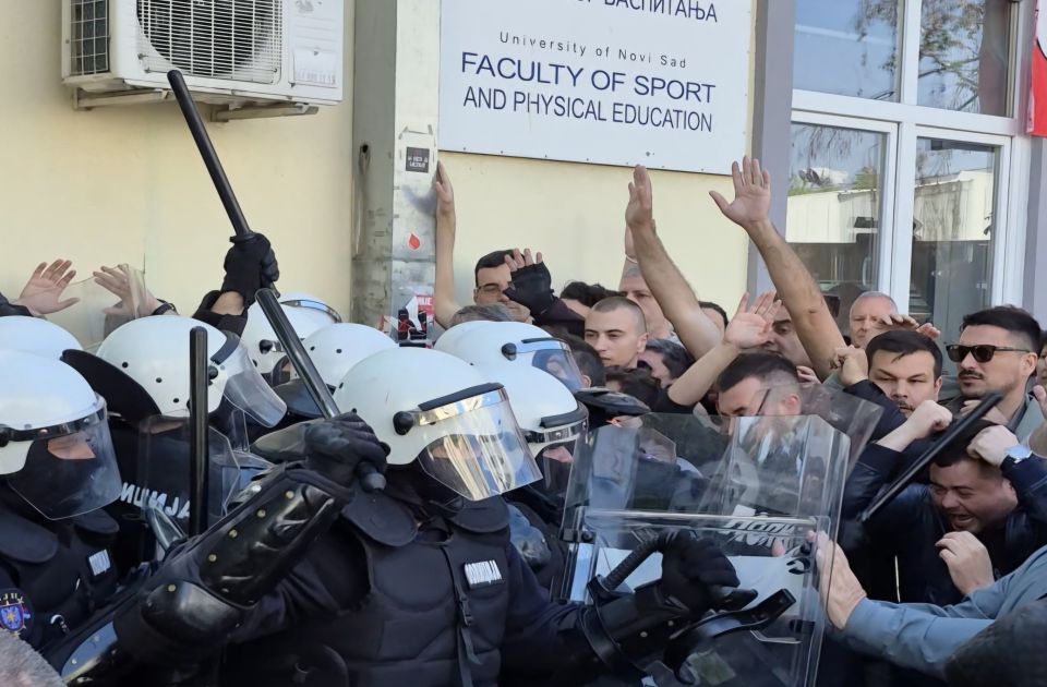 Pokrenuta peticija za ostavku dekana Drida: Direktno doprineo eskalaciji nasilja nad studentima