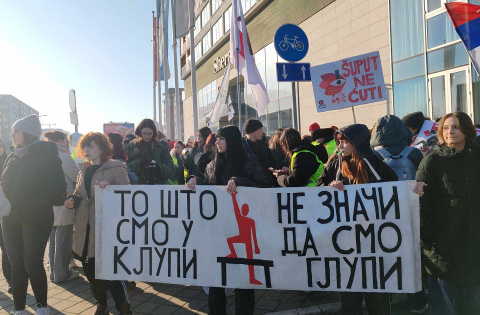 Udruženi roditelji Srbije: Deca ostaju u bojkotu, zahtevi nisu ispunjeni