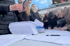 Studenti u blokadi Medicinskog fakulteta najavili krivične prijave protiv članova Izborne komisije