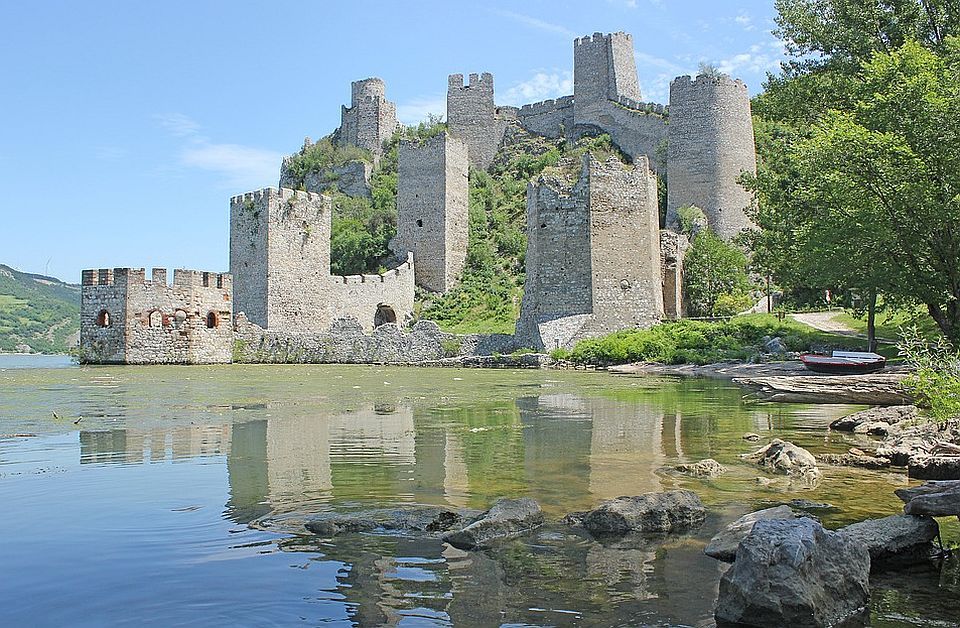 Kasne turistički vaučeri za odmor u Srbiji