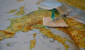 Korona u komšiluku: Slovenci se pripremaju za vakcinaciju, u Hrvatskoj 78 preminulih