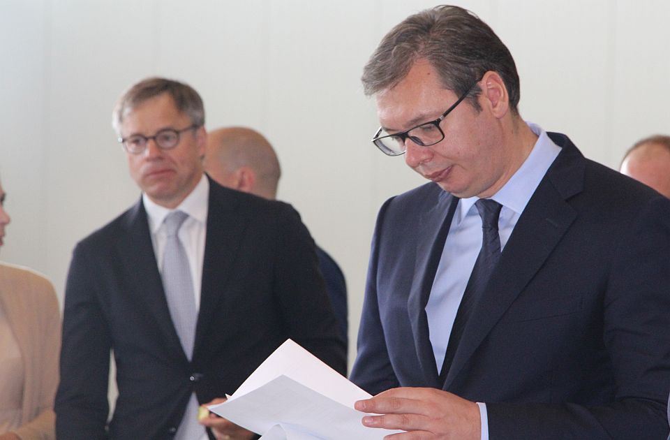 Vučić poručio Gociju: Dijalog podrazumeva uzajamno poštovanje, nisam i neću biti "džak za udaranje"