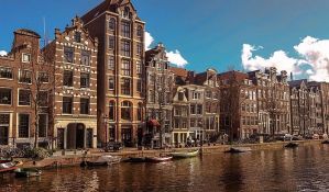 Amesterdam i Roterdam uvode obavezne maske