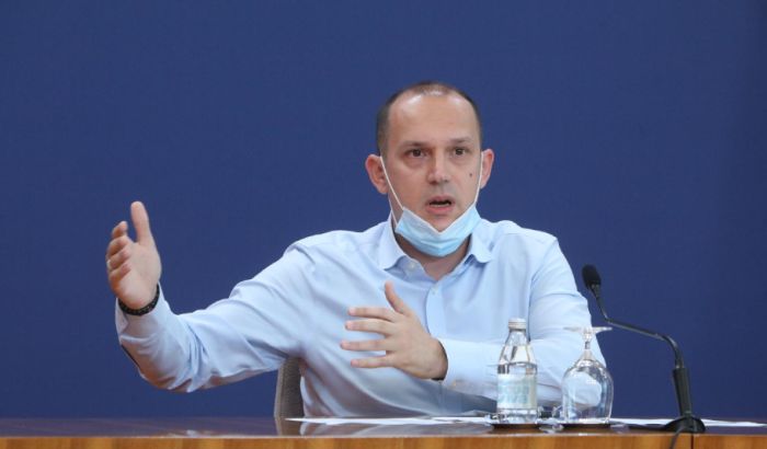 Lončar: Isplata za dežurstvo, stimulacije i prekovremeni rad
