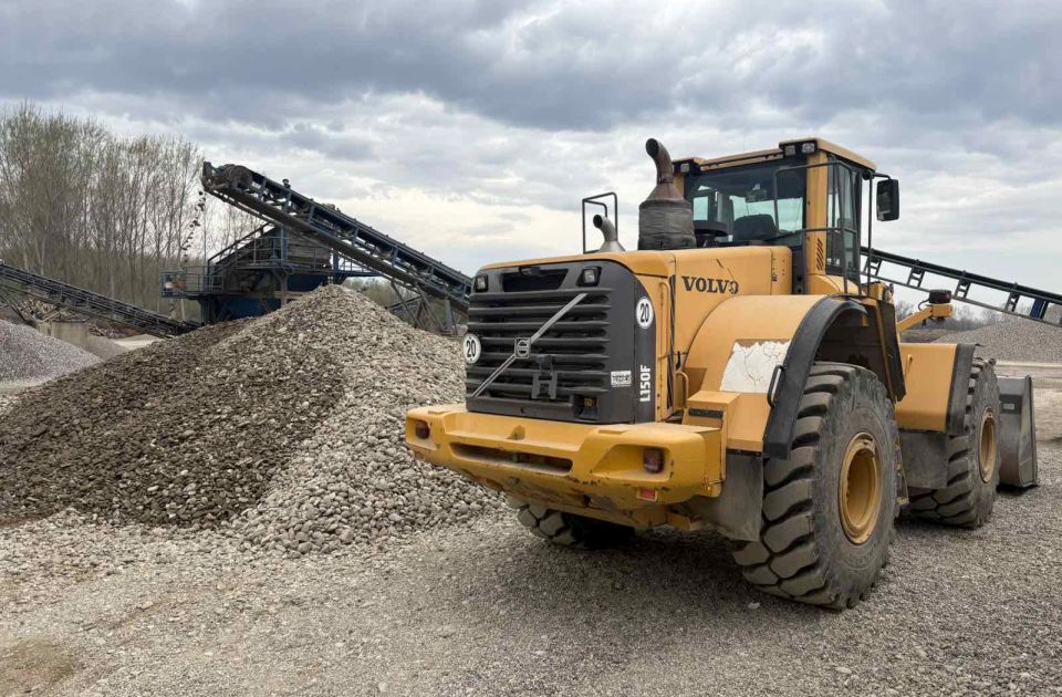 Uhapšen Lozničanin zbog nelegalne eksploatacije šljunka iz Drine i Jadra 