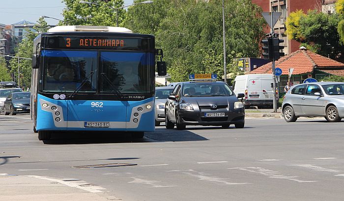 Tokom produženog vikenda besplatan parking, GSP vozi kao nedeljom