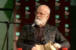 Naučnici otkrili rani signal demencije skriven u romanima Terija Pračeta