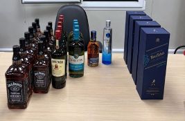 FOTO: Carinici na Batrovcima zaplenili 90.000 i 26 litara viskija i votke