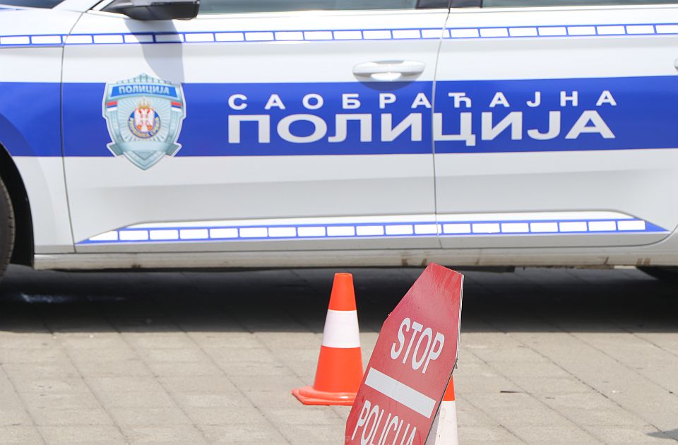 Pijan i bez vozačke koja mu je oduzeta 