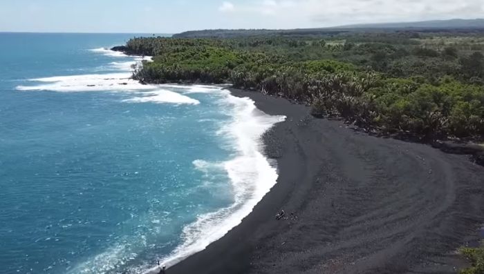 VIDEO: Vulkanska erupcija stvorila novu atrakciju na Havajima
